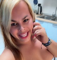 Melinda Trans - Acompañantes transexual in Malta Photo 19 of 21