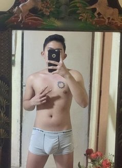 Meliodas - Acompañantes masculino in Manila Photo 3 of 5