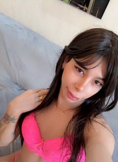 Melisa - Transsexual escort in Baku Photo 4 of 9
