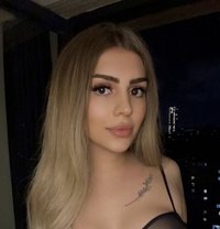 Melisa hot young girl escort - escort in İstanbul