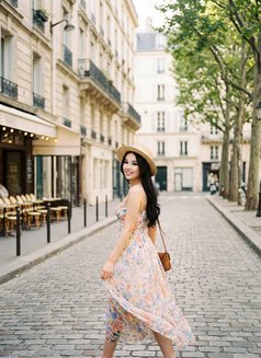 Melisa - escort in Hong Kong Photo 4 of 7