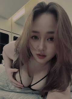 Melisa - escort in Ho Chi Minh City Photo 2 of 5