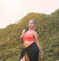 Melissa 22 Years Slim Tall Girl - puta in Colombo