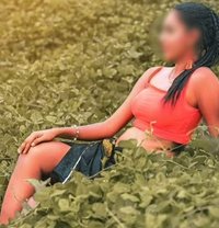 Melissa 22 Years Slim Tall Girl - puta in Colombo