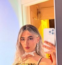 ZULEYKHA - Transsexual escort in İstanbul Photo 7 of 13