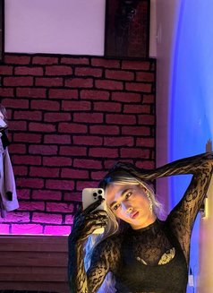 ZULEYKHA - Acompañantes transexual in İstanbul Photo 2 of 13