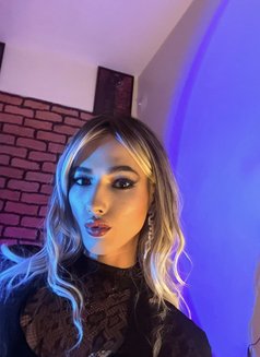 MELISSA - Male escort in İstanbul Photo 2 of 23