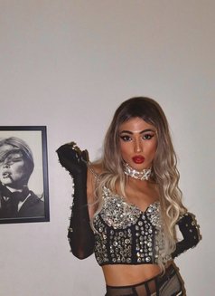 MELISSA - Male escort in İstanbul Photo 2 of 30