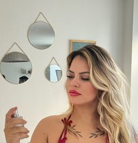 Melissa Cabral - puta in Lisbon