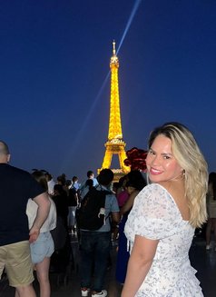 Melissa Cabral - escort in Lisbon Photo 7 of 9