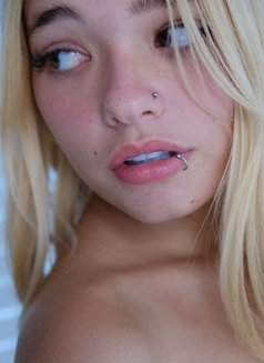 Melissa Castro - puta in Rio de Janeiro Photo 7 of 14