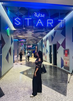 Melissa - puta in Dubai Photo 8 of 8