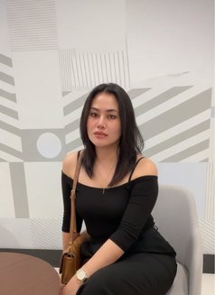 Melissa - puta in Dubai Photo 3 of 4