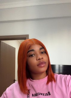 Melissa - escort in Guangzhou Photo 4 of 4