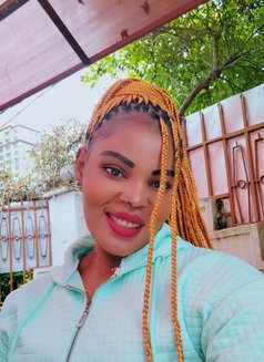 Melissa - masseuse in Nairobi Photo 4 of 5