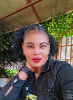 Melissa - masseuse in Nairobi Photo 5 of 5