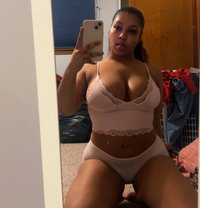 Melissa New - escort in Kuwait