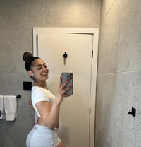 Melissa - escort in Kuwait