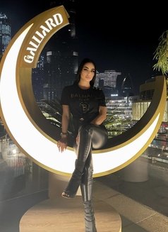 Melissa - puta in Dubai Photo 3 of 9