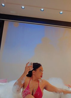 Melissa - adult performer in Guangzhou Photo 9 of 13