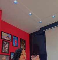 Melissa - adult performer in Kampala