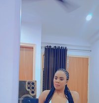 Melissa - adult performer in Kampala