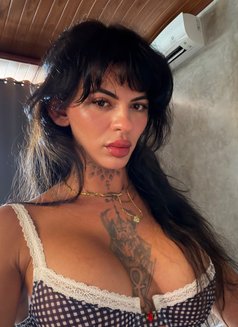 Melissame - Transsexual escort in Bali Photo 9 of 12
