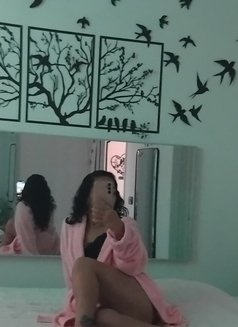 Mell - escort in Lisbon Photo 4 of 4