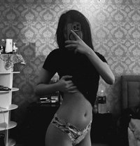 Mella - escort in Bali