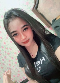 Mella Vianisty - escort in Jakarta Photo 5 of 9