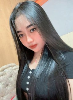 Mella Vianisty - escort in Jakarta Photo 6 of 9