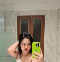 Mella Vianisty - escort in Jakarta Photo 7 of 9