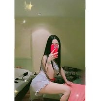 Melli - escort in Colombo