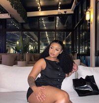 Mellisa - puta in Ahmedabad