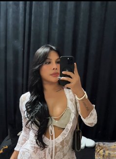 Mellisa versa top and Dominan - Acompañantes transexual in Bali Photo 12 of 12