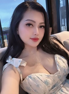 Melly - escort in Bali Photo 1 of 4