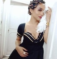 Galexy - Transsexual escort in Pune
