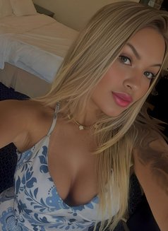 Melody Lopes - escort in Singapore Photo 11 of 11