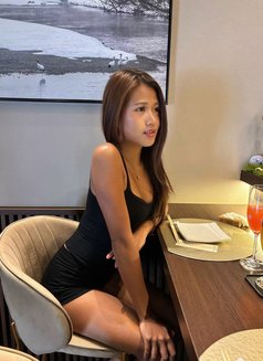 Melody - puta in Bangkok Photo 8 of 9