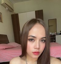 Melon - escort in Muscat