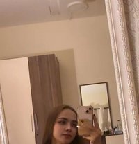 Melon - escort in Muscat