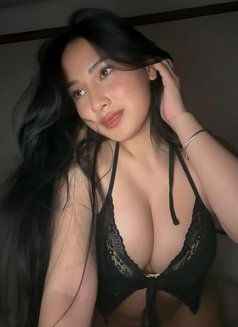 Melonn Sexyyy - escort in Muscat Photo 1 of 6