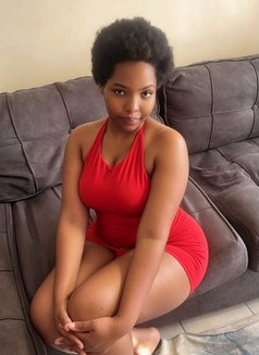 Pinky - escort in Nairobi Photo 1 of 2