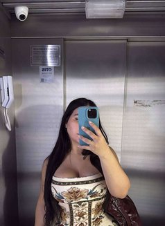 Melssa Bhule - escort in Metz Photo 1 of 2