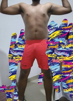 BOYFRIEND EXPERIENCE Melwa - Acompañantes masculino in Colombo Photo 3 of 5