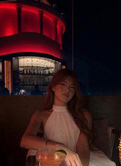 Mely - Transsexual escort in Bangkok Photo 4 of 5