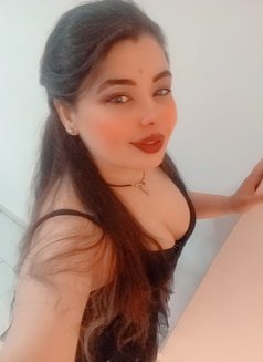 Meme - escort in Beirut Photo 6 of 6