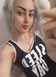 Meme - escort in Dubai Photo 6 of 6