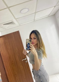 Meme Maria - Transsexual escort in Al Manama Photo 3 of 10