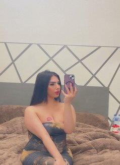 Maryaa - escort in Cairo Photo 4 of 8